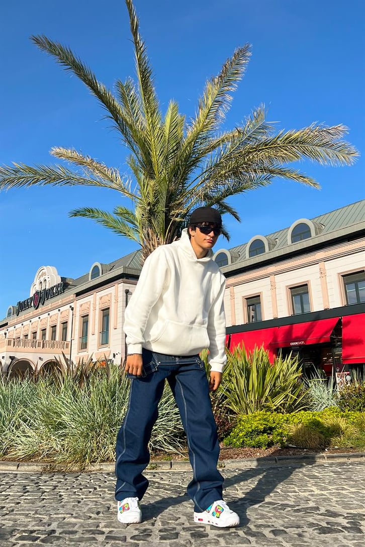 Basic Beyaz Oversize Hoodie