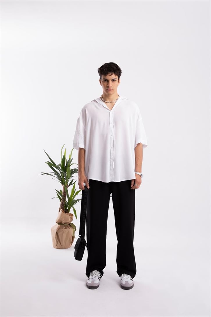Basic Beyaz Oversize Kısa Kol Gömlek