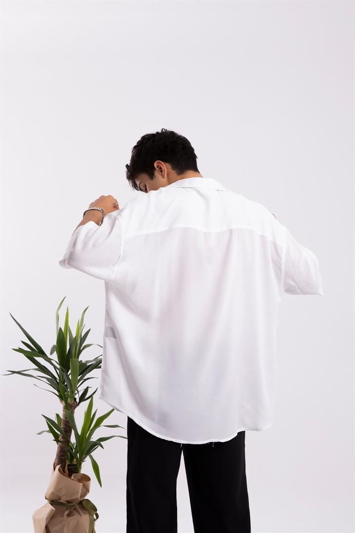 Basic Beyaz Oversize Kısa Kol Gömlek