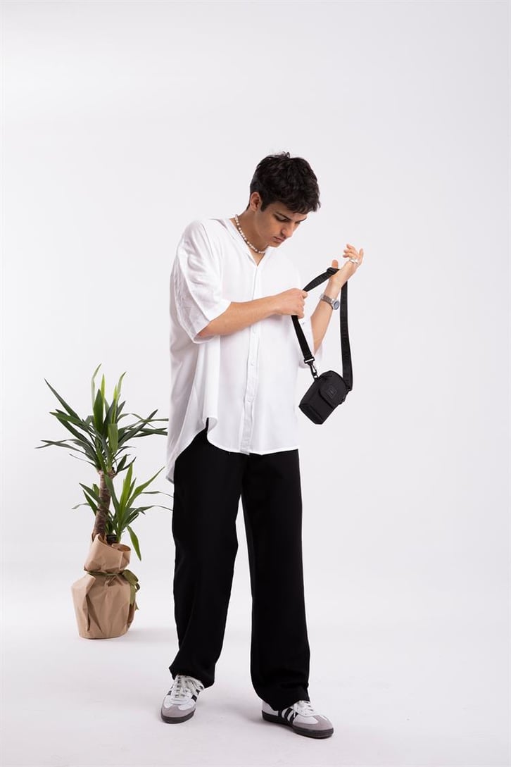 Basic Beyaz Oversize Kısa Kol Gömlek