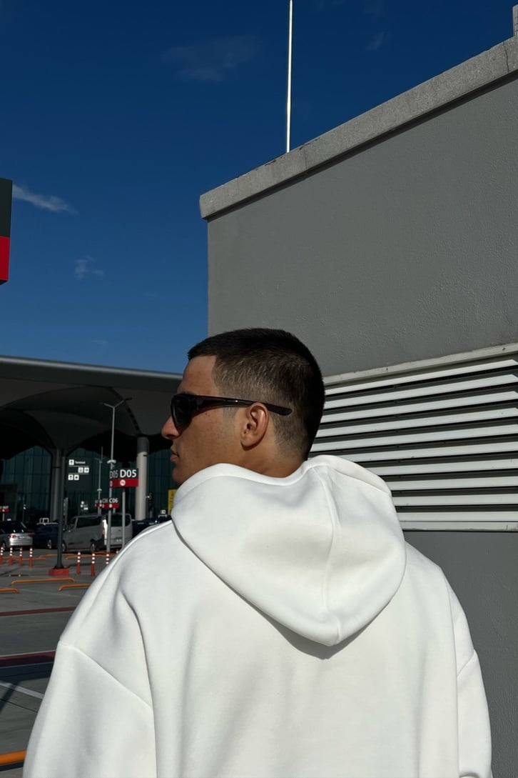 Basic Beyaz Oversize Sweatshirt