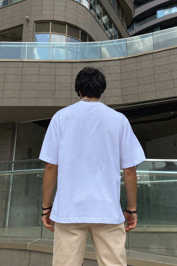 Basic Beyaz Oversize Tshirt
