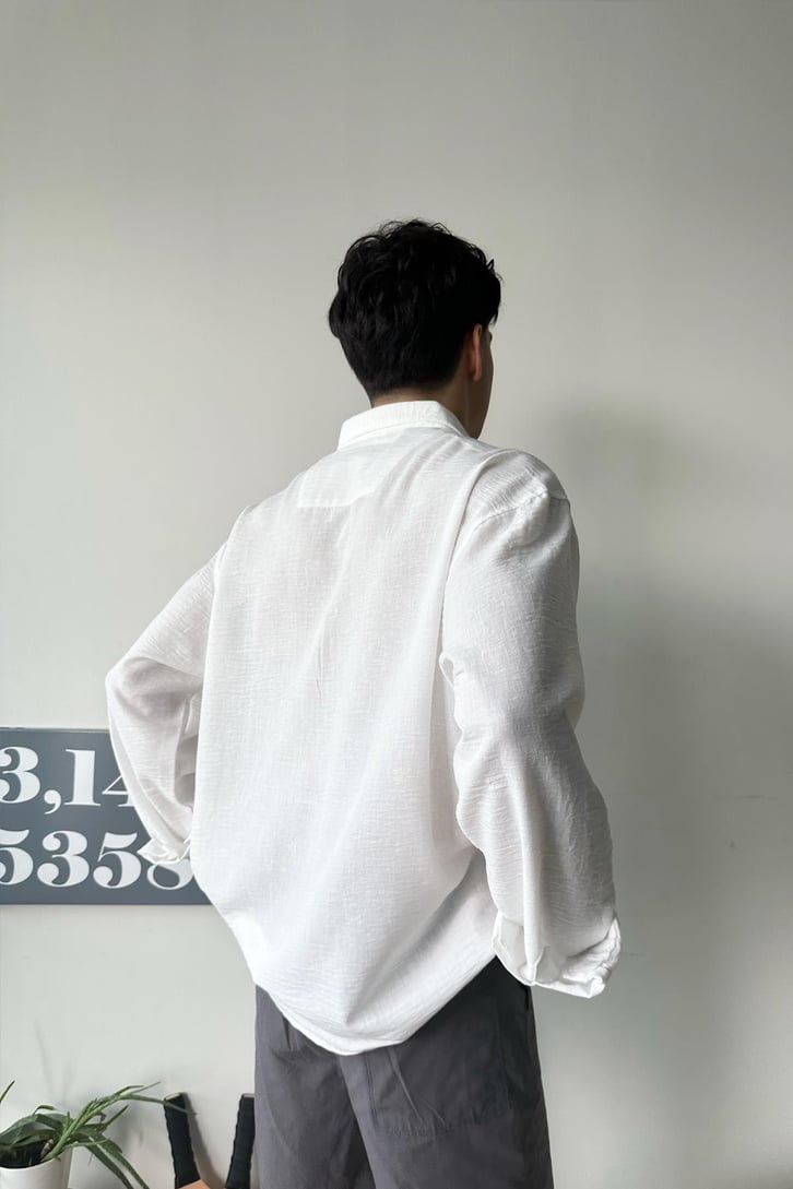 Basic Beyaz Uzun Kollu Oversize Gömlek