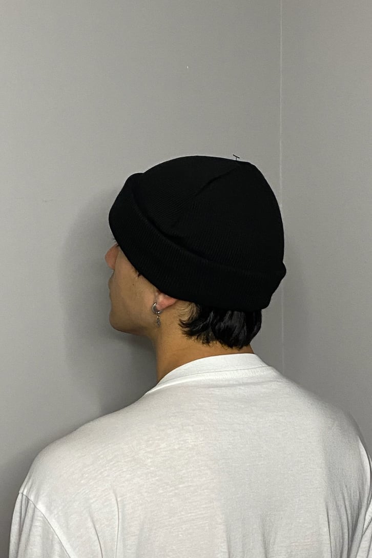 Basic Black Premium Kısa Bere