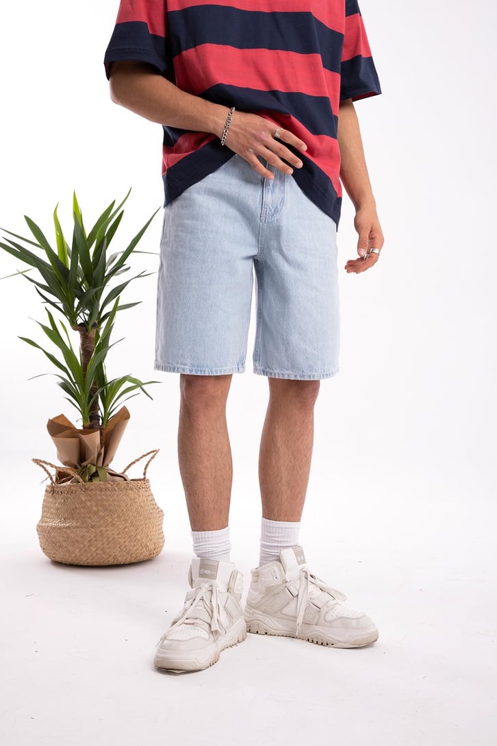 Basic Buz Mavi Jean Şort
