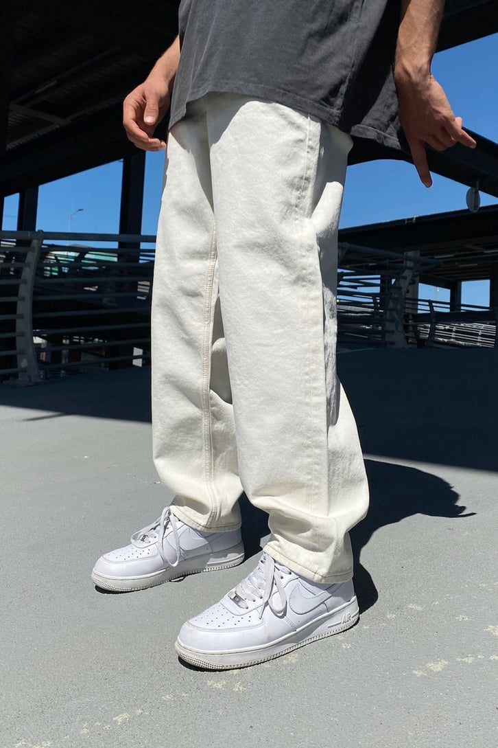 Basic Cream Baggy Jean