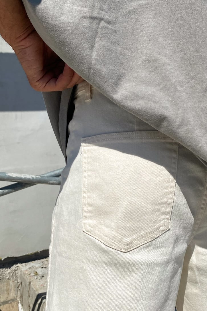 Basic Ekru Baggy Jean