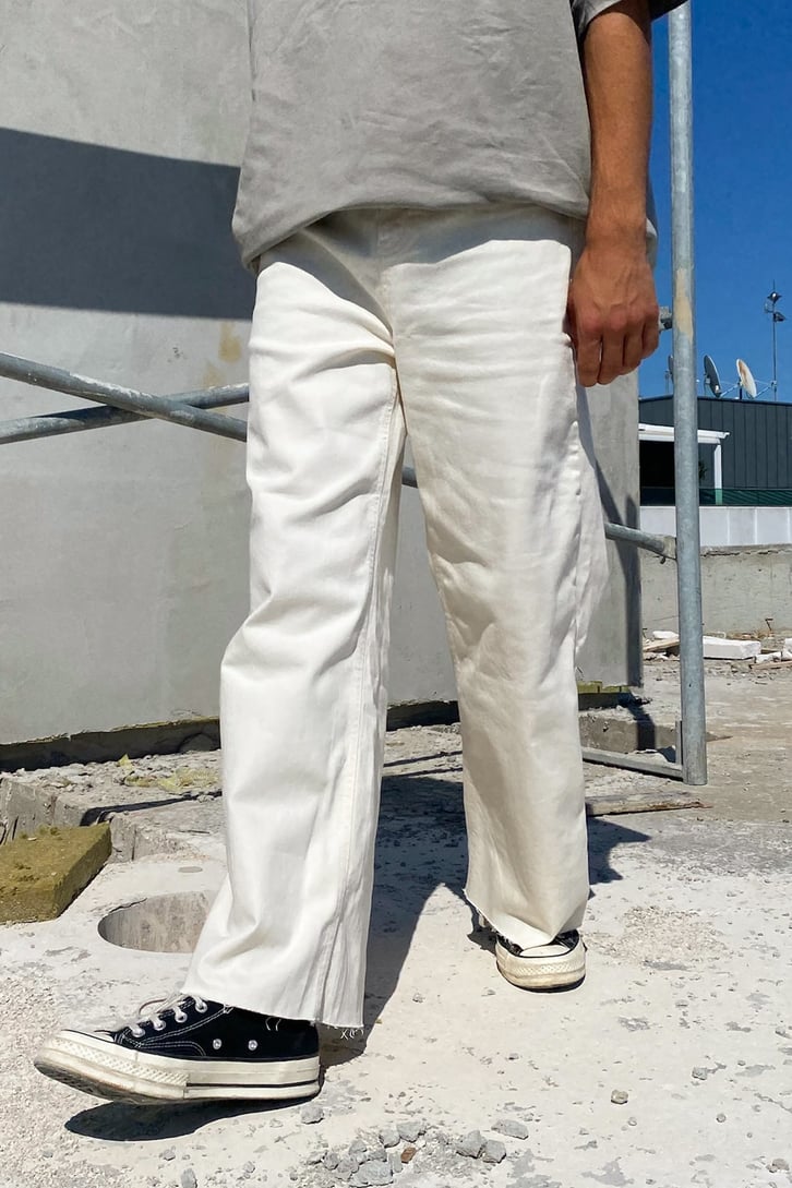 Basic Ekru Baggy Jean
