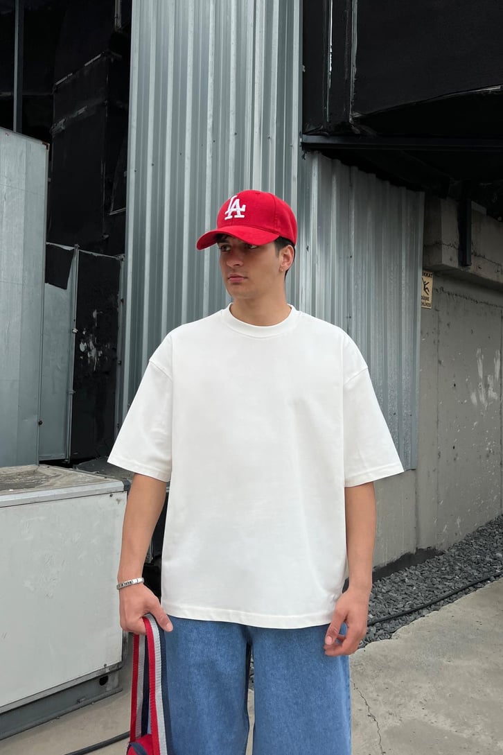Basic Ekru Oversize Tişört