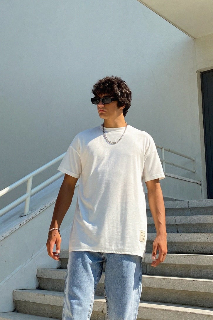 Basic Ekru Oversize Tshirt