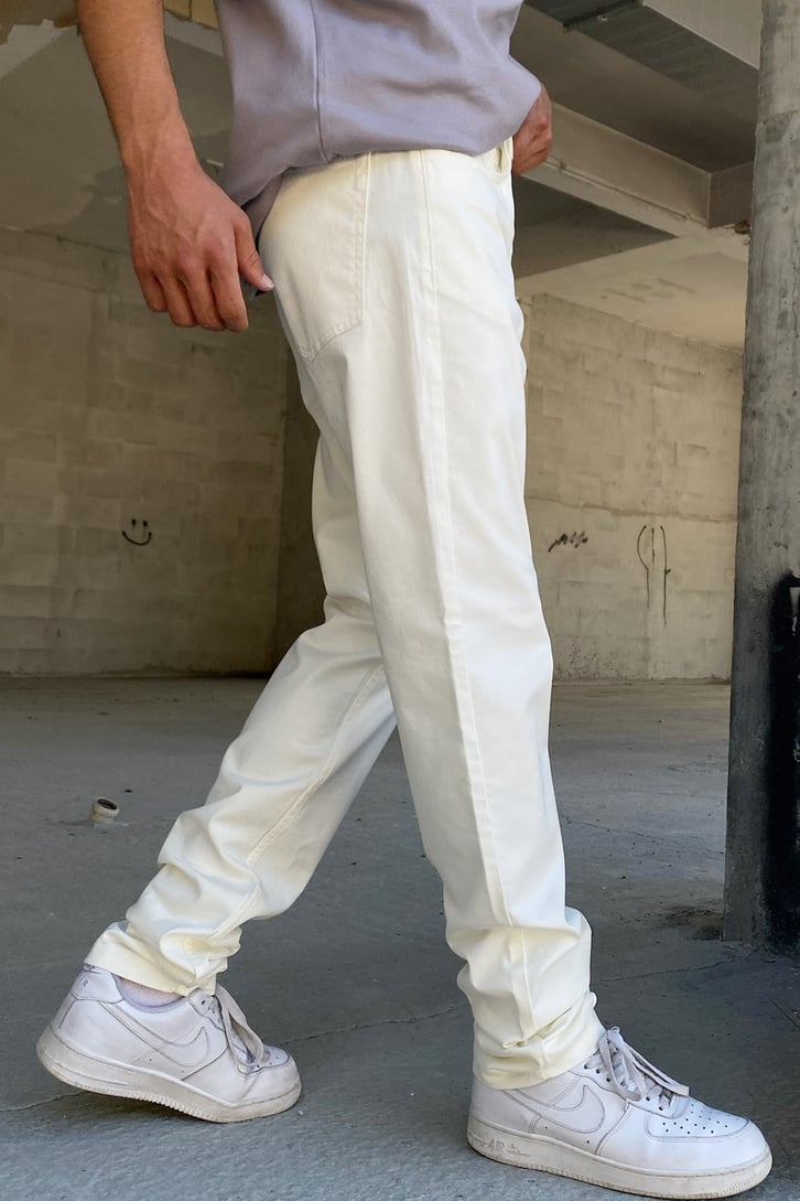 Basic Ekru Regular Fit Jean