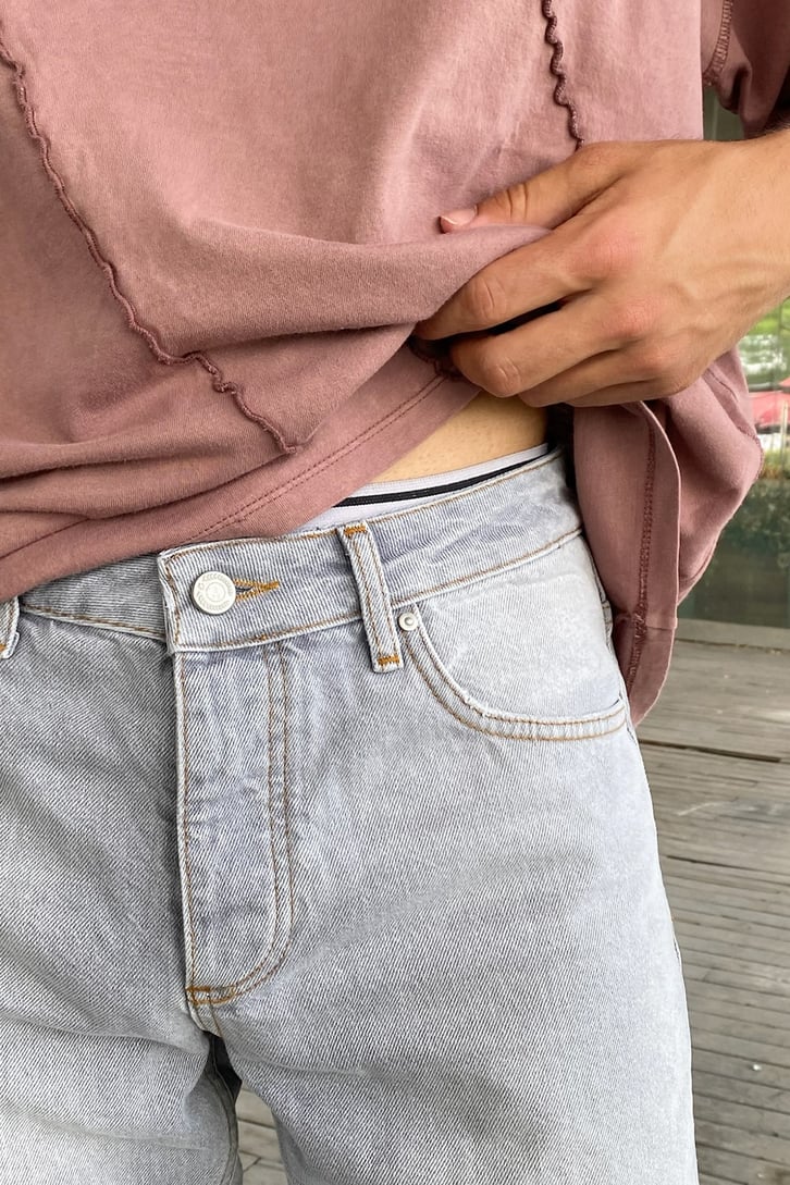 Basic Gri Regular Fit Jean