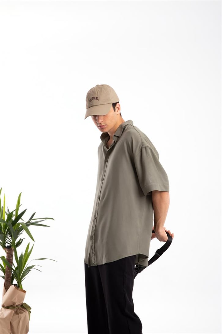 Basic Haki Oversize Kısa Kol Gömlek