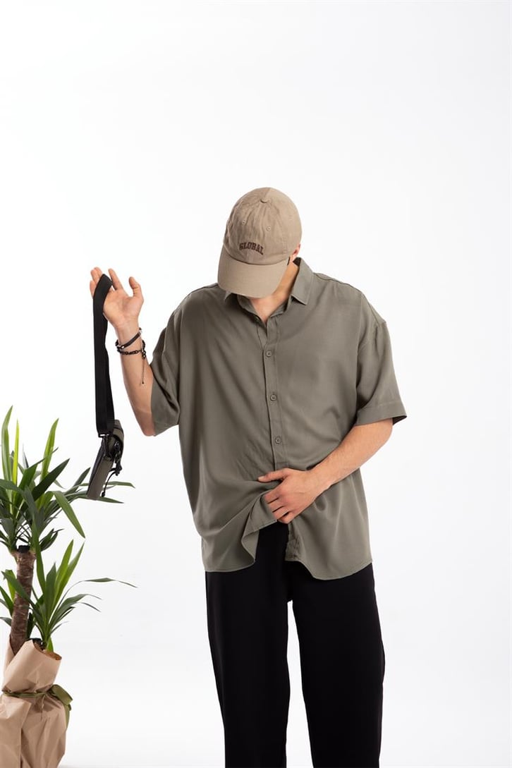 Basic Haki Oversize Kısa Kol Gömlek