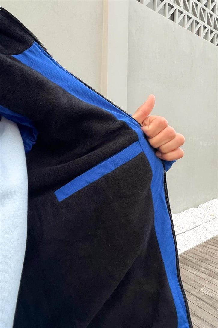 Basic Kapüşonlu Saks Mavisi Puffer Mont
