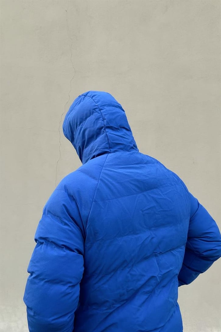 Basic Kapüşonlu Saks Mavisi Puffer Mont