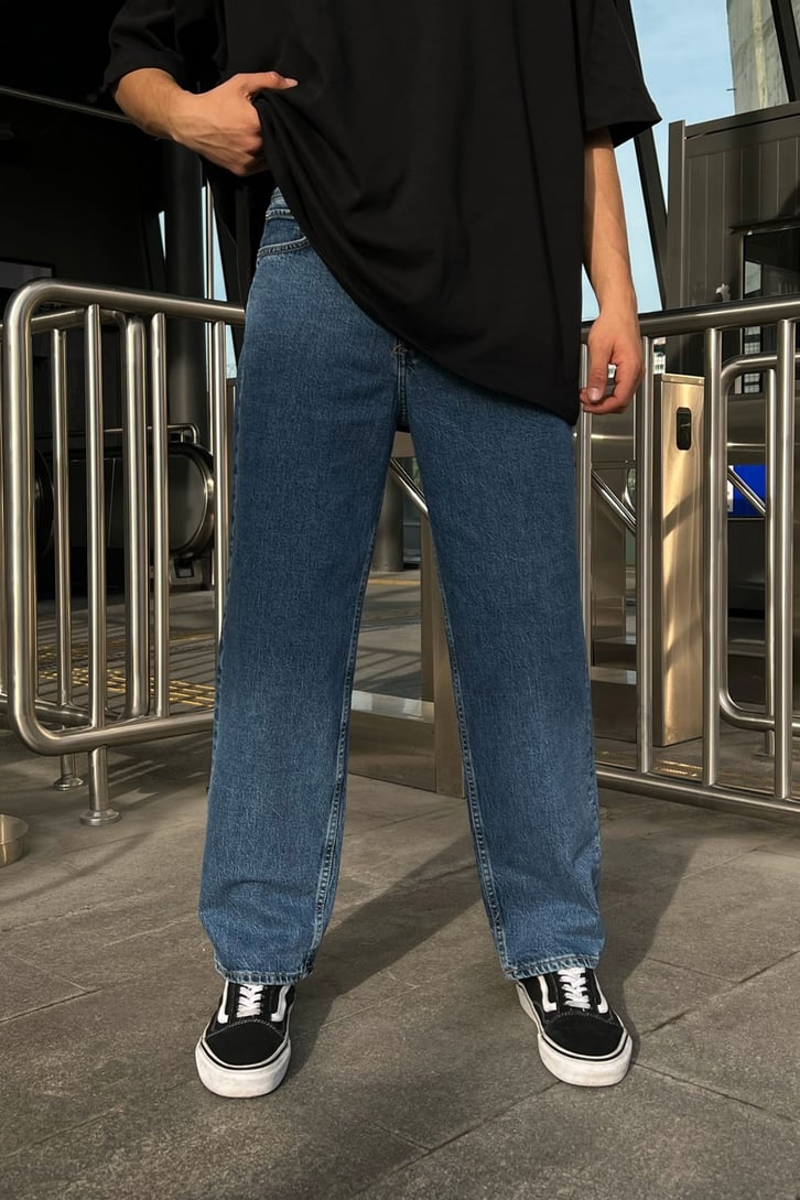 Basic Koyu Mavi Mom Fit Jean