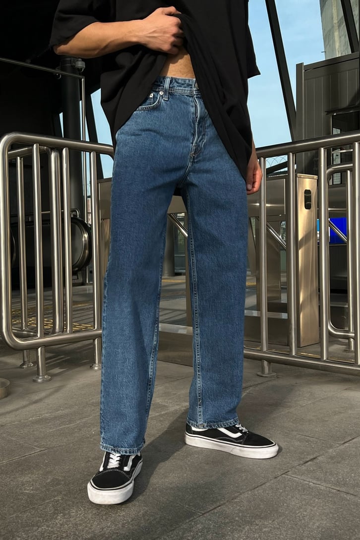 Basic Koyu Mavi Mom Fit Jean