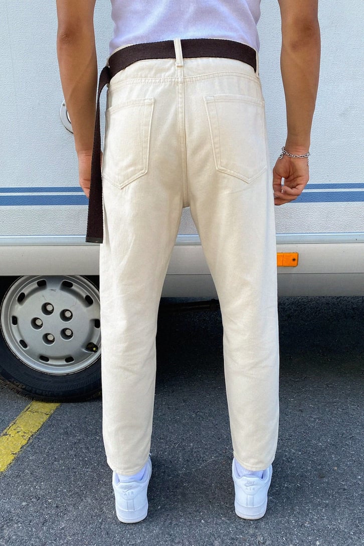Basic Krem Mom Fit Jean