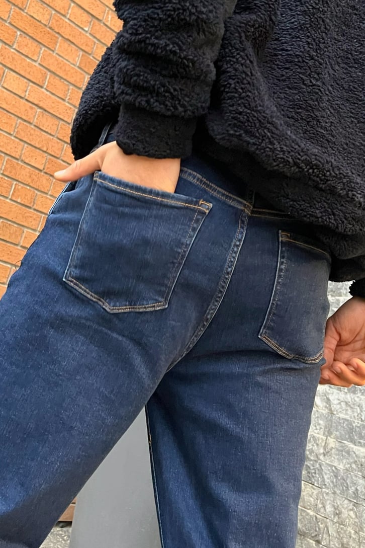 Basic Lacivert İspanyol Paça Jean