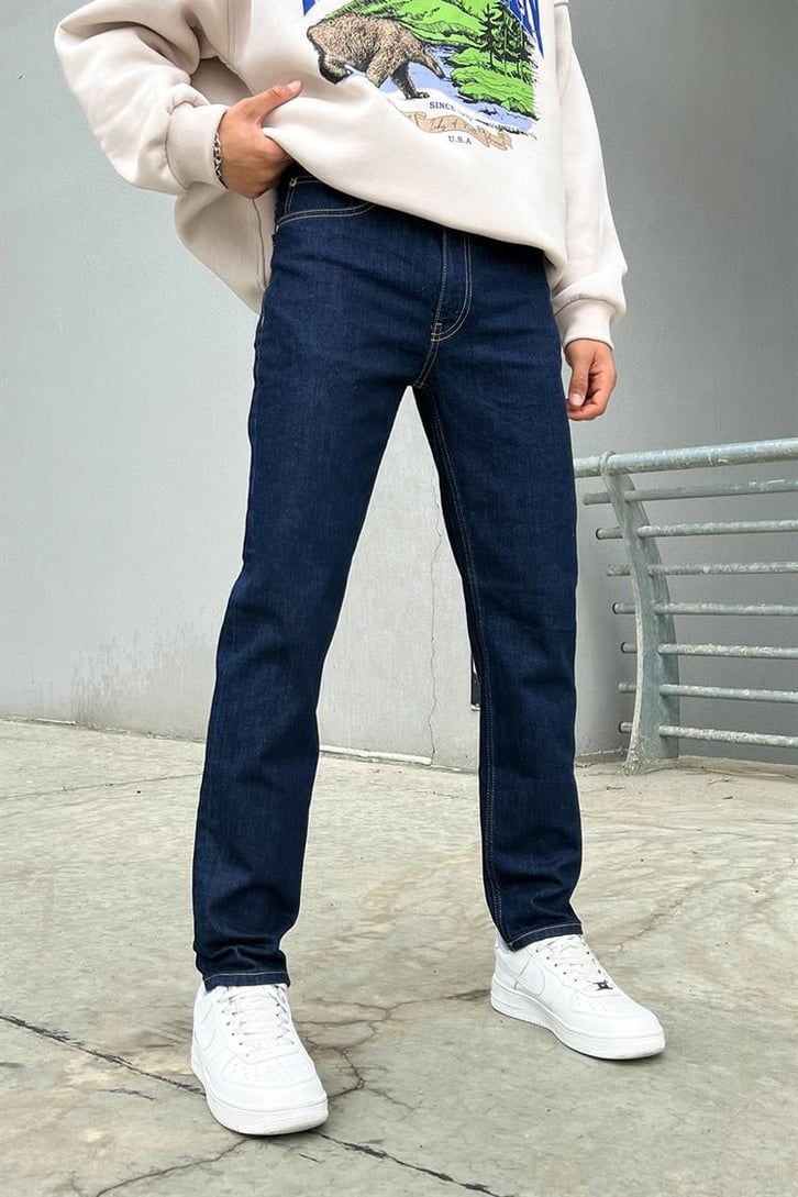 Basic Lacivert Slim Fit Jean