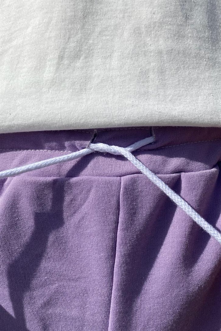 Basic Lila Bermuda Şort