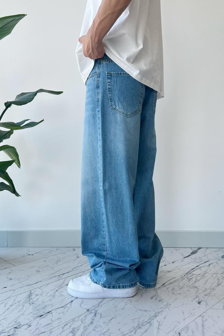 Basic Mavi Baggy Jean