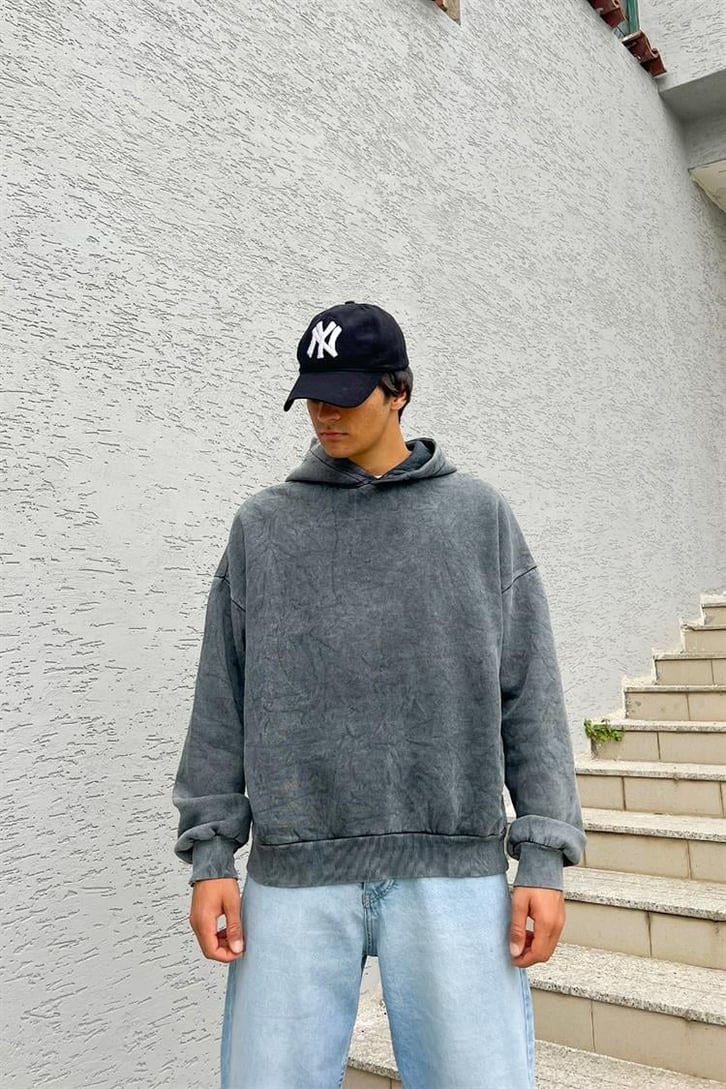 Basic Oversize Acid Wash SweeaTişört