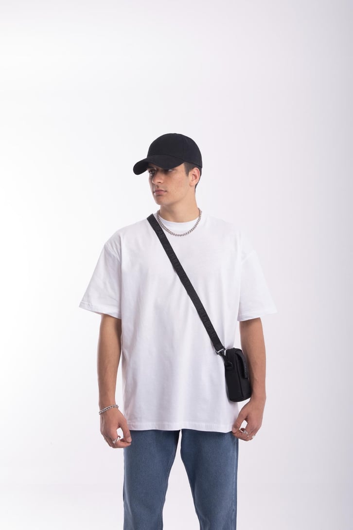 Basic Oversize Beyaz Tshirt