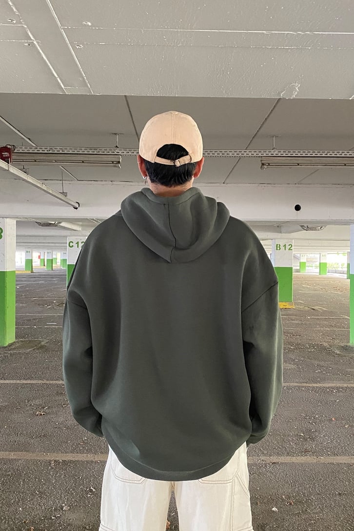 BASIC OVERSIZE HOODIE