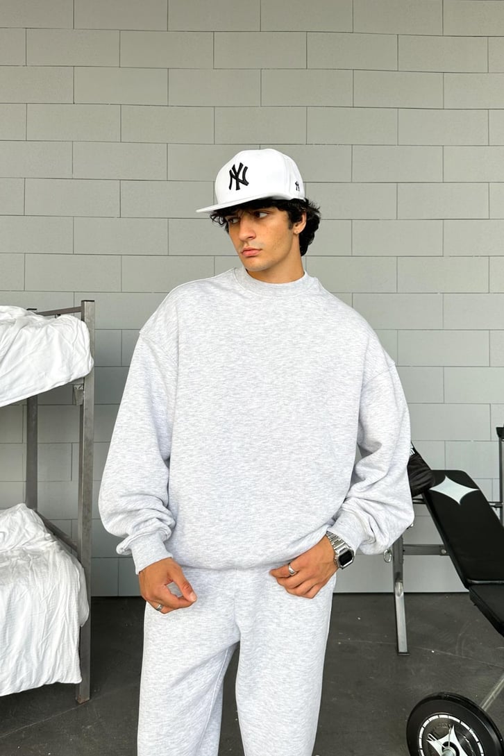 Basic Oversize Sweatshirt