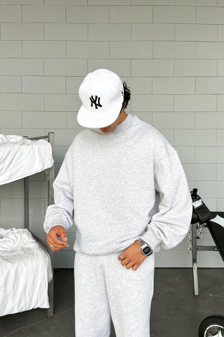 Basic Oversize Sweatshirt