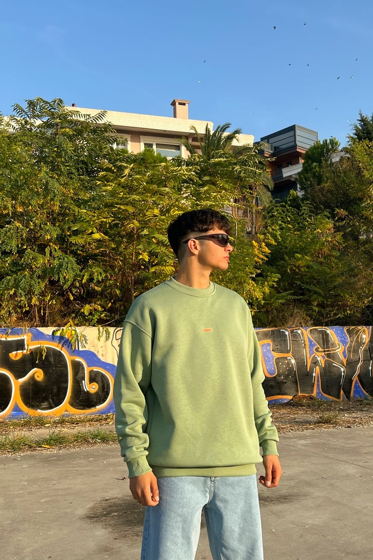 Basic Oversize Sweatshirt
