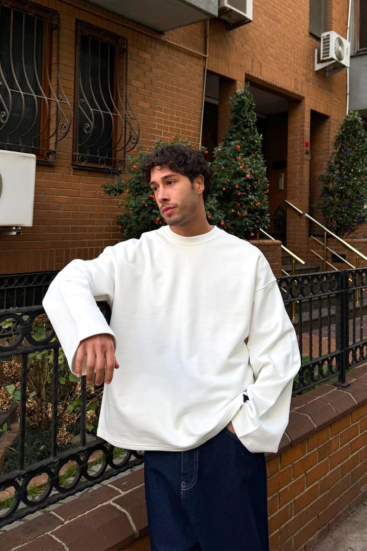 Basic Oversize Sweatshirt