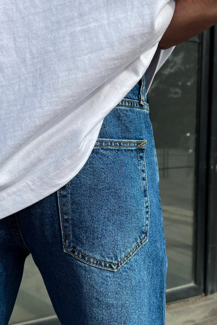 Basic Regular Fit Jean