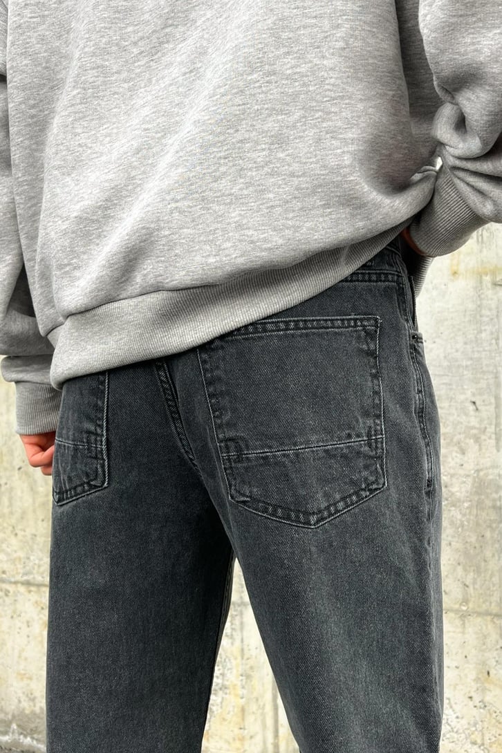 Basic Regular Fit Jean