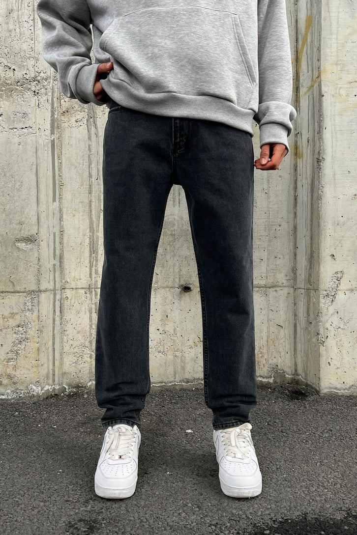 Basic Regular Fit Jean