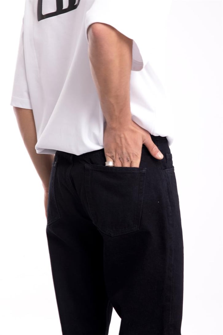 Basic Regular Fit Siyah Jean