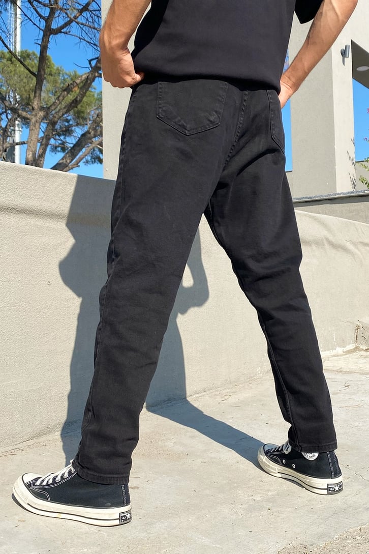 Basic Regular Fit Siyah Jean