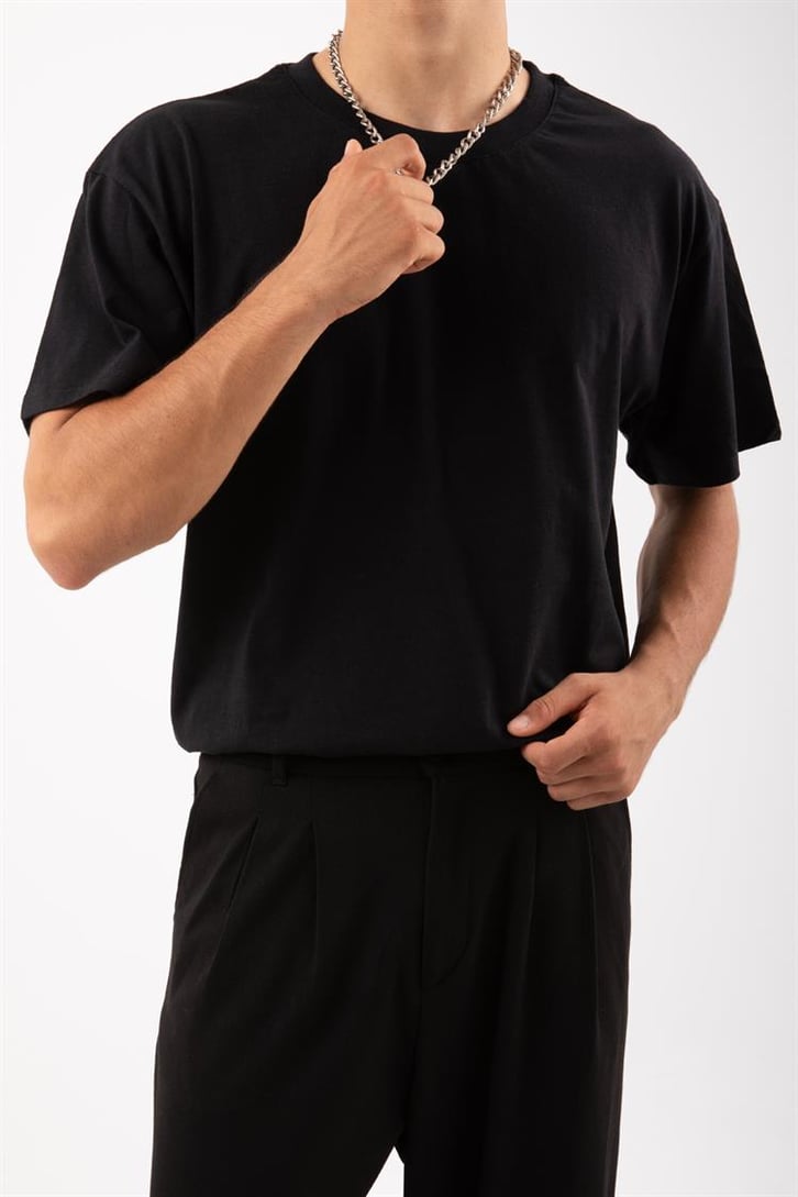 Basic Regular Fit Siyah Tişört