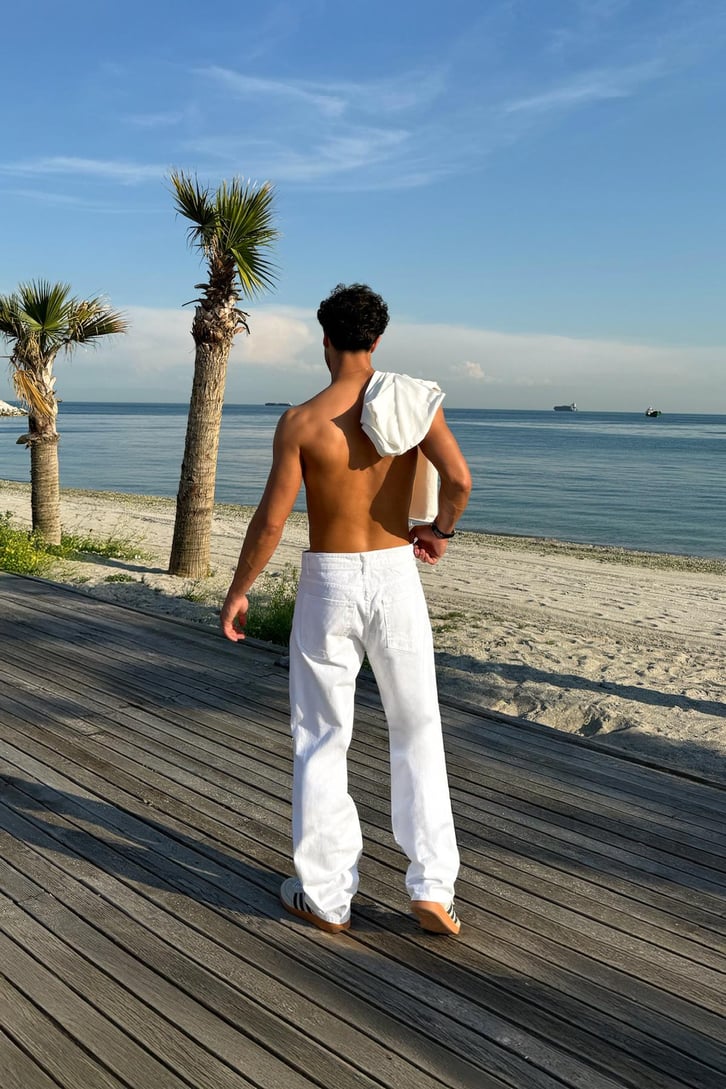 Basic Regular Jean