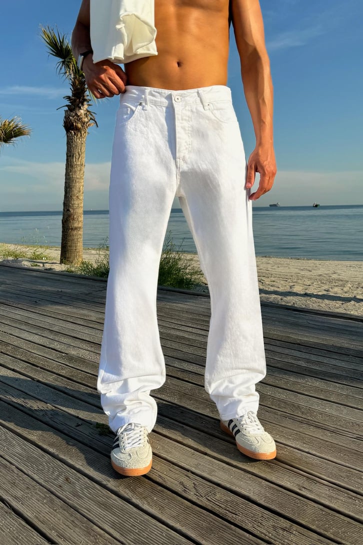 Basic Regular Jean