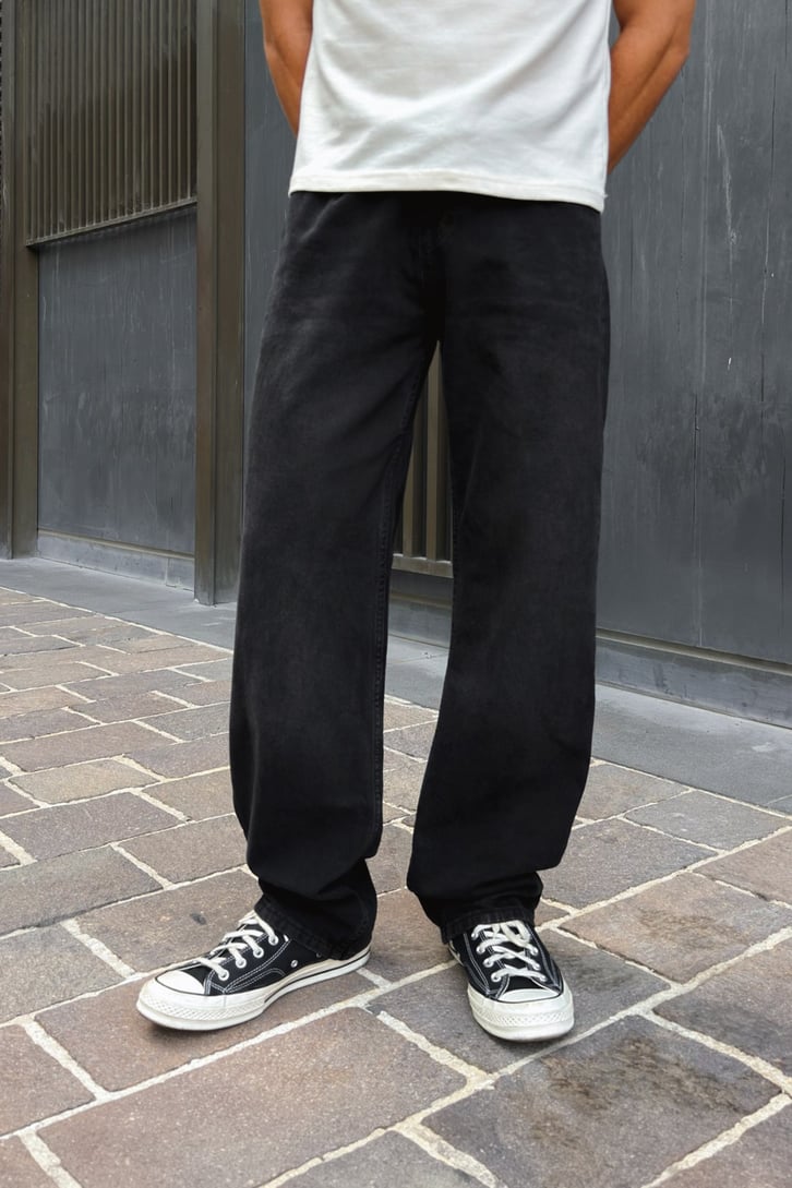 Basic Regular Jean