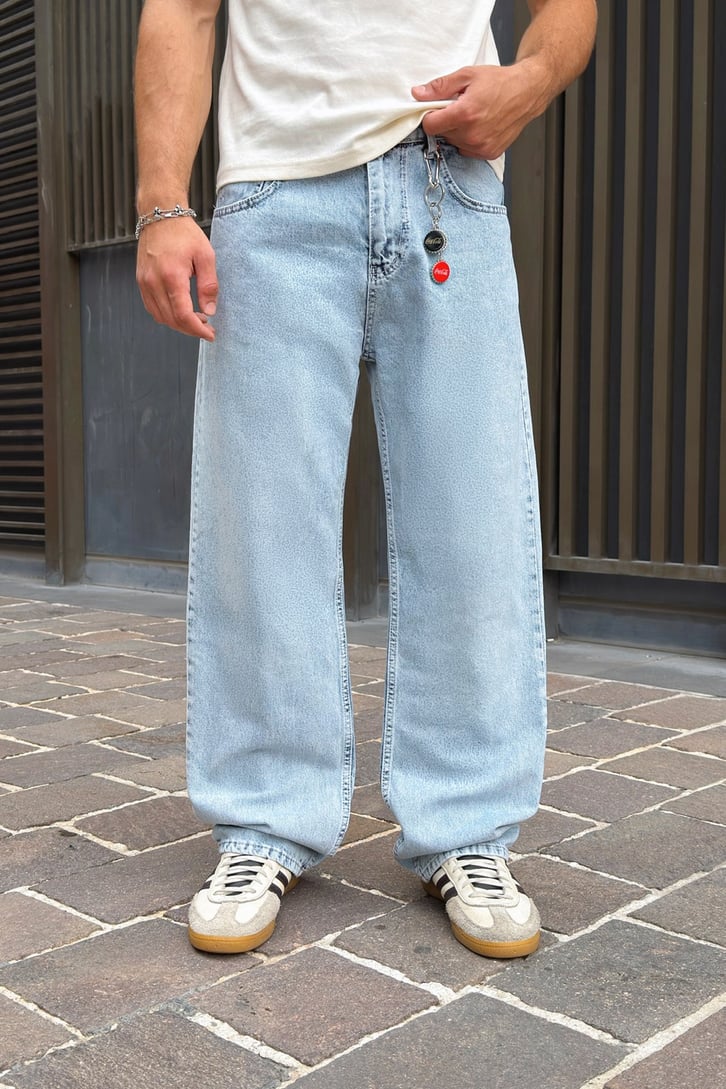 Basic Regular Jean