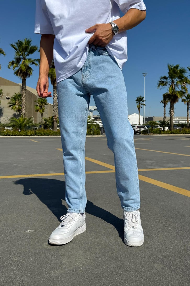 Basic Regular Jean