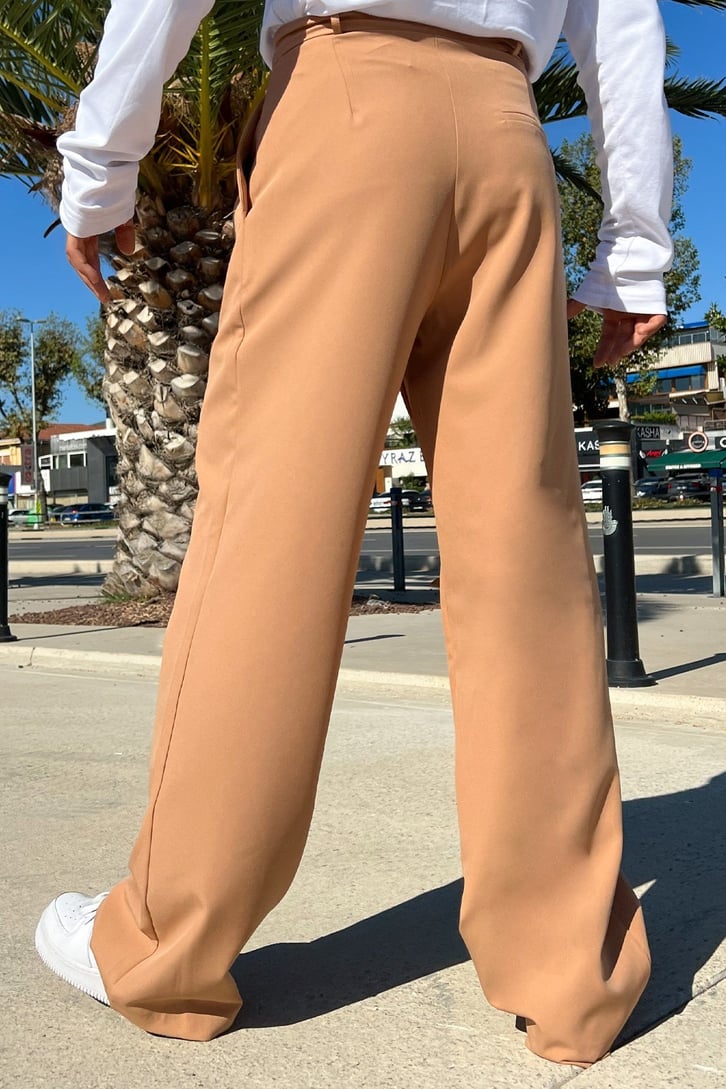 Basic Relaxed Kumaş Pantolon
