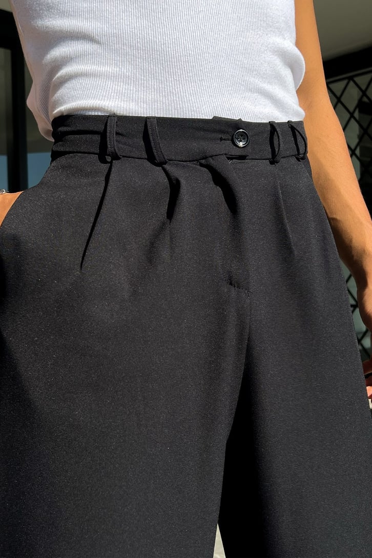 Basic Relaxed Kumaş Pantolon