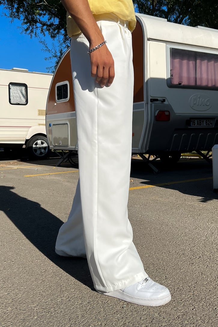 Basic Relaxed Kumaş Pantolon