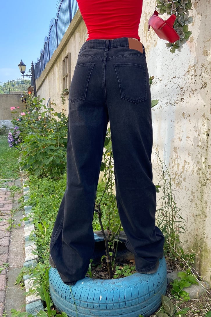 Basic Siyah Baggy Jean