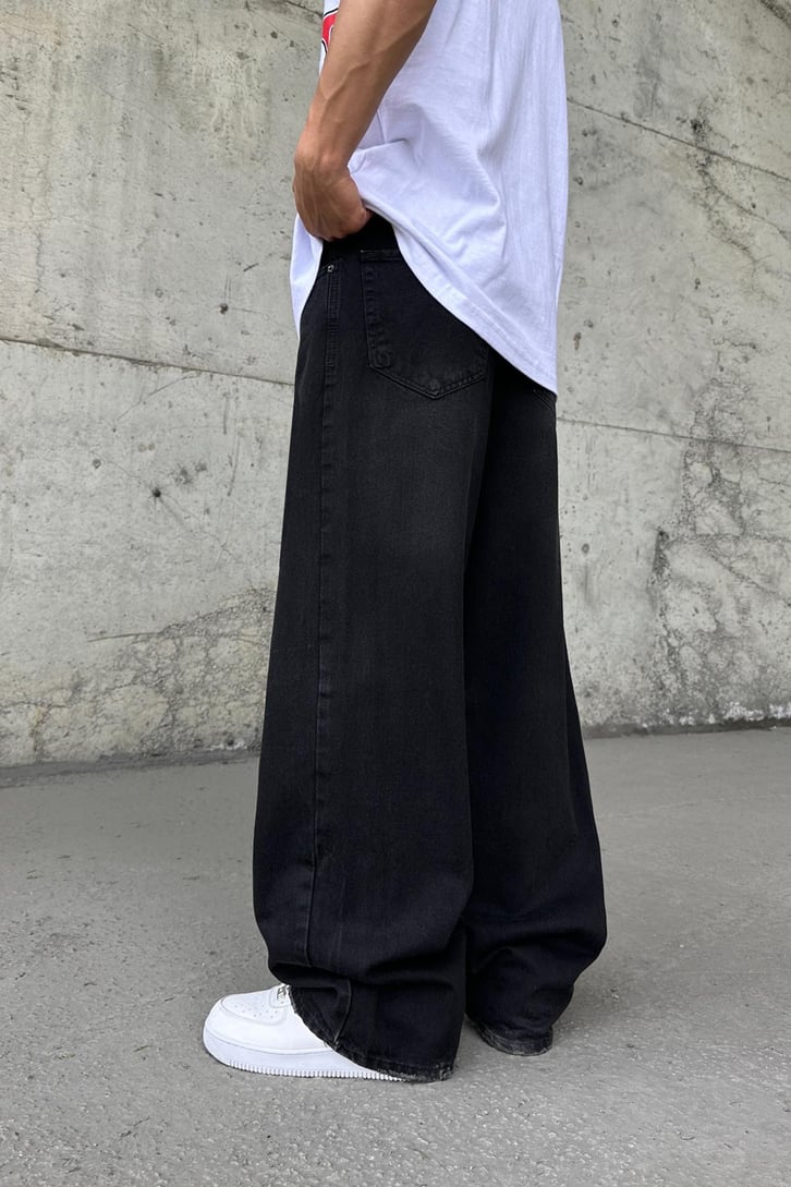 Basic Siyah Baggy Jean